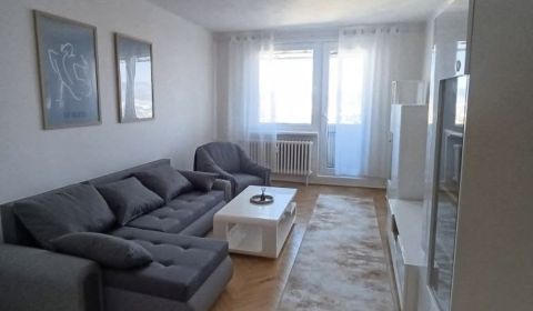 Kaufen 3-Zimmer-Wohnung, 3-Zimmer-Wohnung, Vinohradská, Hlohovec, Slow
