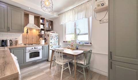 Kaufen 2-Zimmer-Wohnung, 2-Zimmer-Wohnung, Hviezdna, Nitra, Slowakei