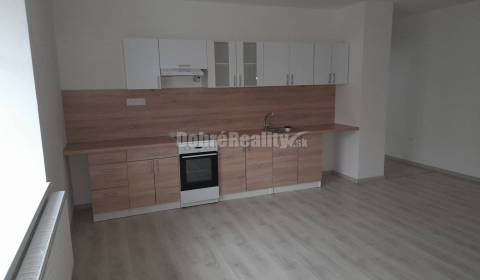 Mieten 3-Zimmer-Wohnung, 3-Zimmer-Wohnung, Kasárenská, Nové Zámky, Slo