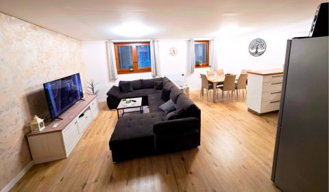 Kaufen 3-Zimmer-Wohnung, 3-Zimmer-Wohnung, Banská Bystrica, Slowakei