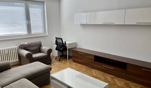 Mieten 2-Zimmer-Wohnung, 2-Zimmer-Wohnung, Šalviová, Bratislava - Ruži