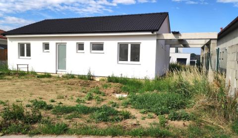 Kaufen Einfamilienhaus, Einfamilienhaus, Školská, Piešťany, Slowakei