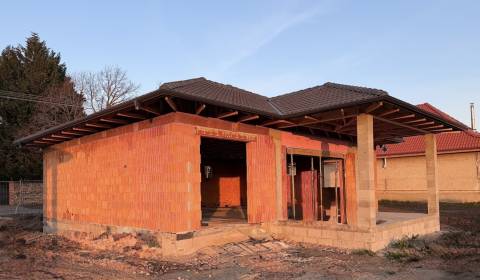 Kaufen Einfamilienhaus, Einfamilienhaus, Nové Zámky, Slowakei