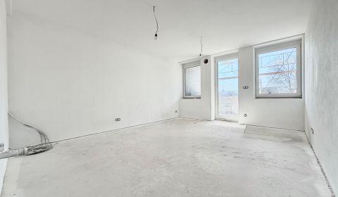 Kaufen 3-Zimmer-Wohnung, 3-Zimmer-Wohnung, Trenčín, Slowakei