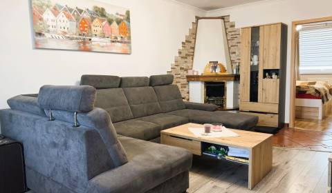 Kaufen 3-Zimmer-Wohnung, 3-Zimmer-Wohnung, Nemocničná, Trebišov, Slowa