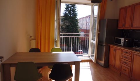 Mieten 1-Zimmer-Wohnung, 1-Zimmer-Wohnung, 17. novembra, Prešov, Slowa