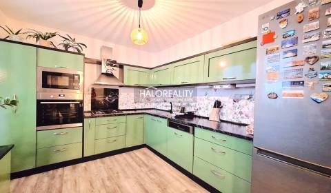 Kaufen 4-Zimmer-Wohnung, Pezinok, Slowakei