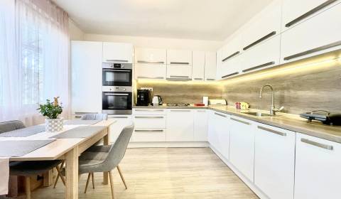 Kaufen 3-Zimmer-Wohnung, 3-Zimmer-Wohnung, Komárno, Slowakei