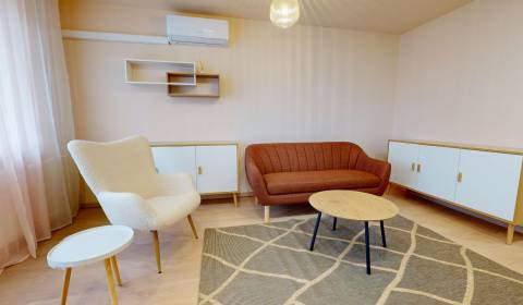 Mieten 3-Zimmer-Wohnung, 3-Zimmer-Wohnung, Mederčská, Komárno, Slowake
