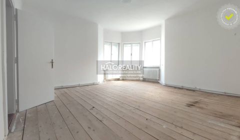 Kaufen Einfamilienhaus, Partizánske, Slowakei