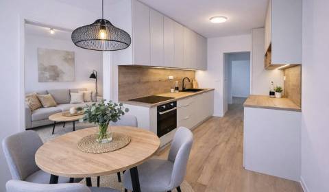 Kaufen 3-Zimmer-Wohnung, 3-Zimmer-Wohnung, Šafárikova, Trenčín, Slowak