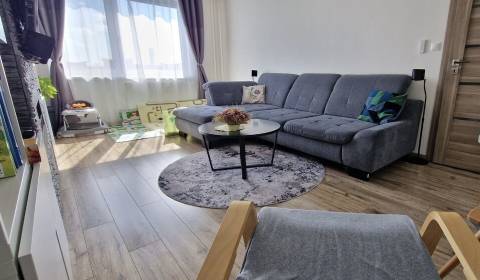 Kaufen 3-Zimmer-Wohnung, 3-Zimmer-Wohnung, Kollárova , Senec, Slowakei