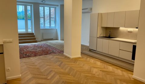 Mieten 2-Zimmer-Wohnung, 2-Zimmer-Wohnung, Poštová, Bratislava - Staré