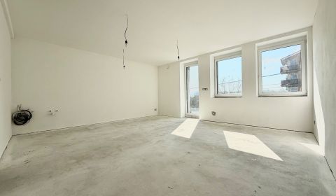 Kaufen 3-Zimmer-Wohnung, 3-Zimmer-Wohnung, Trenčín, Slowakei