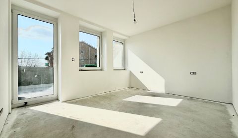 Kaufen 2-Zimmer-Wohnung, 2-Zimmer-Wohnung, Trenčín, Slowakei