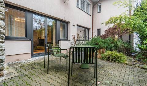 Mieten 4-Zimmer-Wohnung, 4-Zimmer-Wohnung, Tichá, Bratislava - Staré M