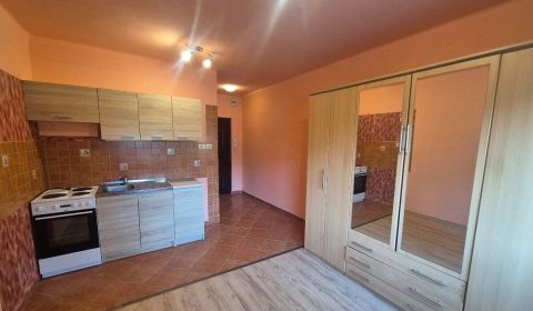 Kaufen Garconniere, Garconniere, Cintorínsky rad, Komárno, Slowakei