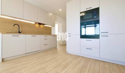 Kaufen 3-Zimmer-Wohnung, 3-Zimmer-Wohnung, Nitra, Slowakei