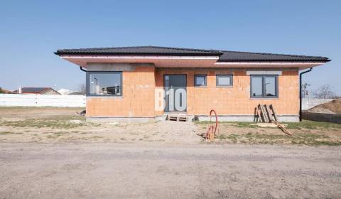 Kaufen Einfamilienhaus, Einfamilienhaus, Nitra, Slowakei