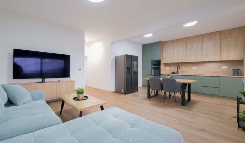 Mieten Einfamilienhaus, Einfamilienhaus, Štvrtý rad, Nitra, Slowakei