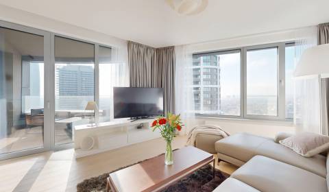 Kaufen 3-Zimmer-Wohnung, 3-Zimmer-Wohnung, Továrenská, Bratislava - St