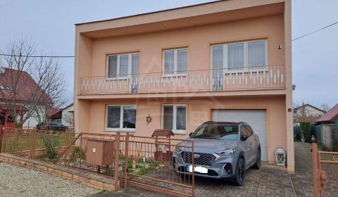 Kaufen Einfamilienhaus, Einfamilienhaus, Topoľčany, Slowakei