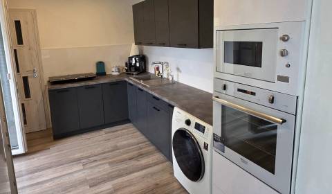 Mieten 3-Zimmer-Wohnung, 3-Zimmer-Wohnung, Hollého, Šaľa, Slowakei