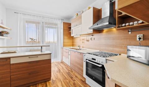 Kaufen 2-Zimmer-Wohnung, 2-Zimmer-Wohnung, ul. M. R. Štefánika, Senec,