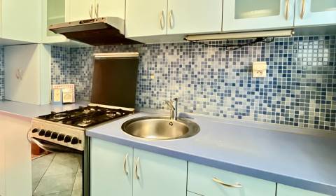 Kaufen 3-Zimmer-Wohnung, 3-Zimmer-Wohnung, Hviezdna, Dunajská Streda, 