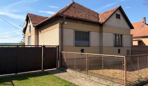 Kaufen Einfamilienhaus, Einfamilienhaus, Topoľčany, Slowakei