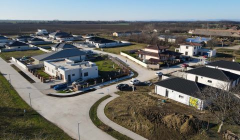 Kaufen Einfamilienhaus, Einfamilienhaus, Galanta, Slowakei