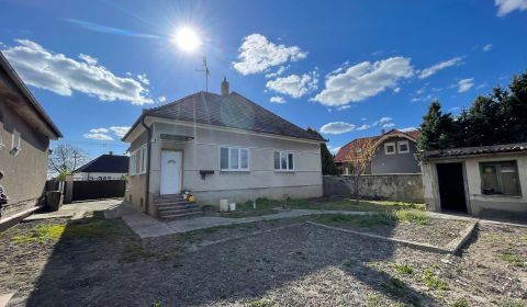 Gemütliches 3-Zimmer-Haus mit großem Garten in Čierny Brod