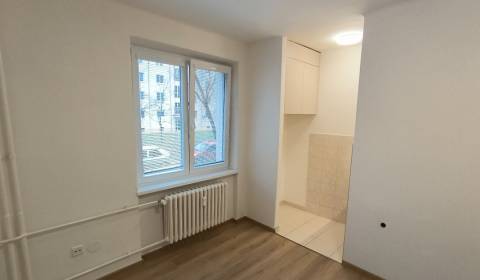 Kaufen Garconniere, Garconniere, Herlianska, Bratislava - Ružinov, Slo