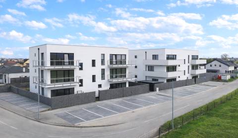 Kaufen 3-Zimmer-Wohnung, 3-Zimmer-Wohnung, Dúhová, Pezinok, Slowakei