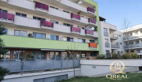 Mieten 2-Zimmer-Wohnung, 2-Zimmer-Wohnung, Na barine, Bratislava - Lam