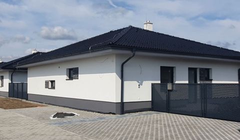Kaufen Einfamilienhaus, Einfamilienhaus, Leknová, Malacky, Slowakei