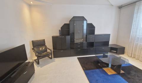 Kaufen 3-Zimmer-Wohnung, 3-Zimmer-Wohnung, Grösslingova, Bratislava - 