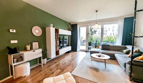 Mieten 2-Zimmer-Wohnung, 2-Zimmer-Wohnung, Strážovská, Košice - Západ,