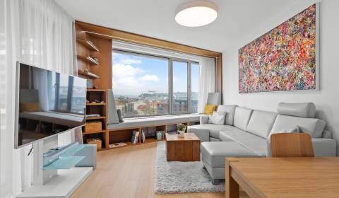 Mieten 3-Zimmer-Wohnung, 3-Zimmer-Wohnung, Továrenská, Bratislava - St