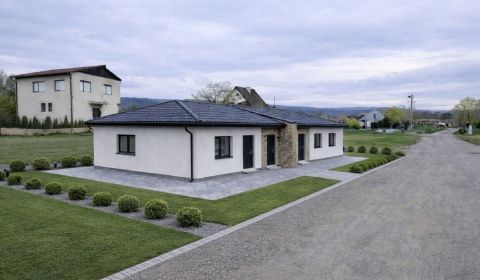 Kaufen Einfamilienhaus, Einfamilienhaus, Topoľčany, Slowakei