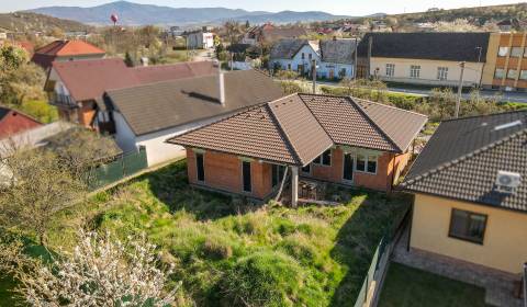 Kaufen Einfamilienhaus, Einfamilienhaus, Trenčín, Slowakei
