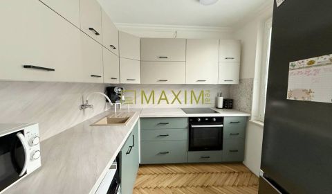 Kaufen 3-Zimmer-Wohnung, 3-Zimmer-Wohnung, Bieloruská, Bratislava - Po