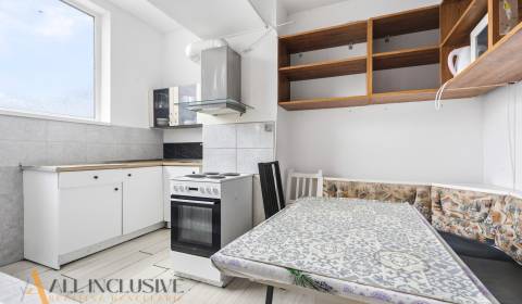 Kaufen 3-Zimmer-Wohnung, 3-Zimmer-Wohnung, Senec, Slowakei