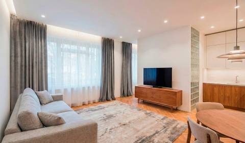 Kaufen 3-Zimmer-Wohnung, 3-Zimmer-Wohnung, Kúpeľná, Nitra, Slowakei