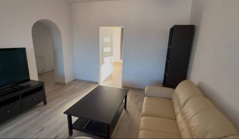 Mieten 2-Zimmer-Wohnung, 2-Zimmer-Wohnung, Dunajská Streda, Slowakei