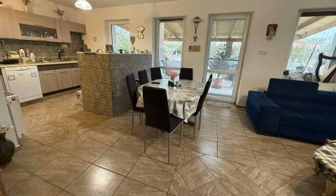 Kaufen Einfamilienhaus, Einfamilienhaus, Dunajská Streda, Slowakei