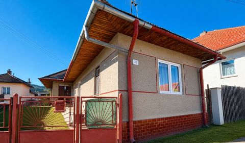 Kaufen Einfamilienhaus, Einfamilienhaus, Liptovské Kľačany, Liptovský 