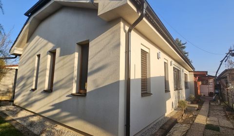 Kaufen Einfamilienhaus, Einfamilienhaus, Nitra, Slowakei