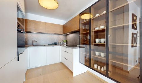 Mieten 3-Zimmer-Wohnung, 3-Zimmer-Wohnung, Pribinova, Bratislava - Sta