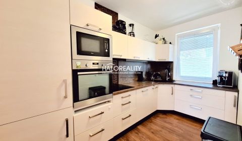 Kaufen 4-Zimmer-Wohnung, Senec, Slowakei